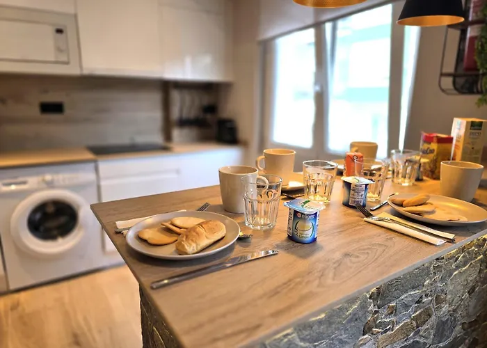 Puerto Chico Apartmán *