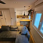 Puerto Chico Apartmán *