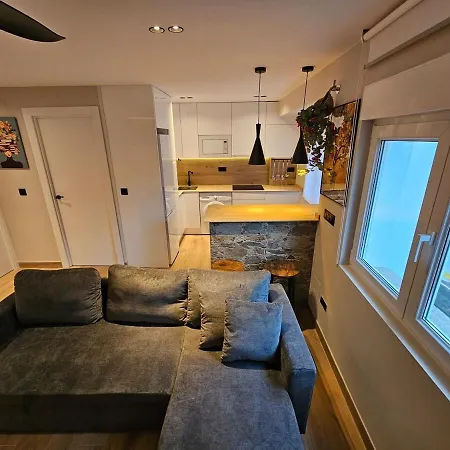 Puerto Chico Apartment *
