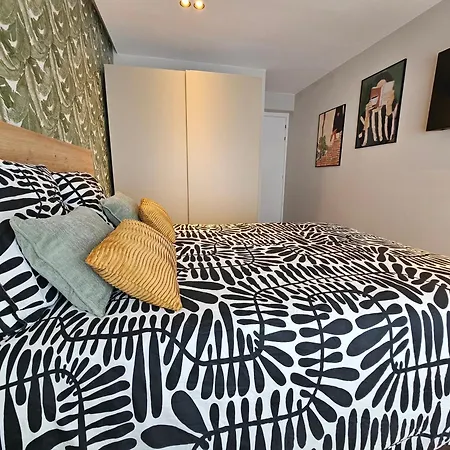Puerto Chico Apartment
